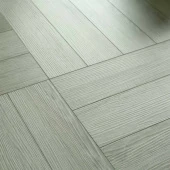 2302 Дуб Дымчатый