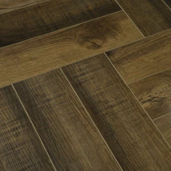 2306 Дуб Амбарный